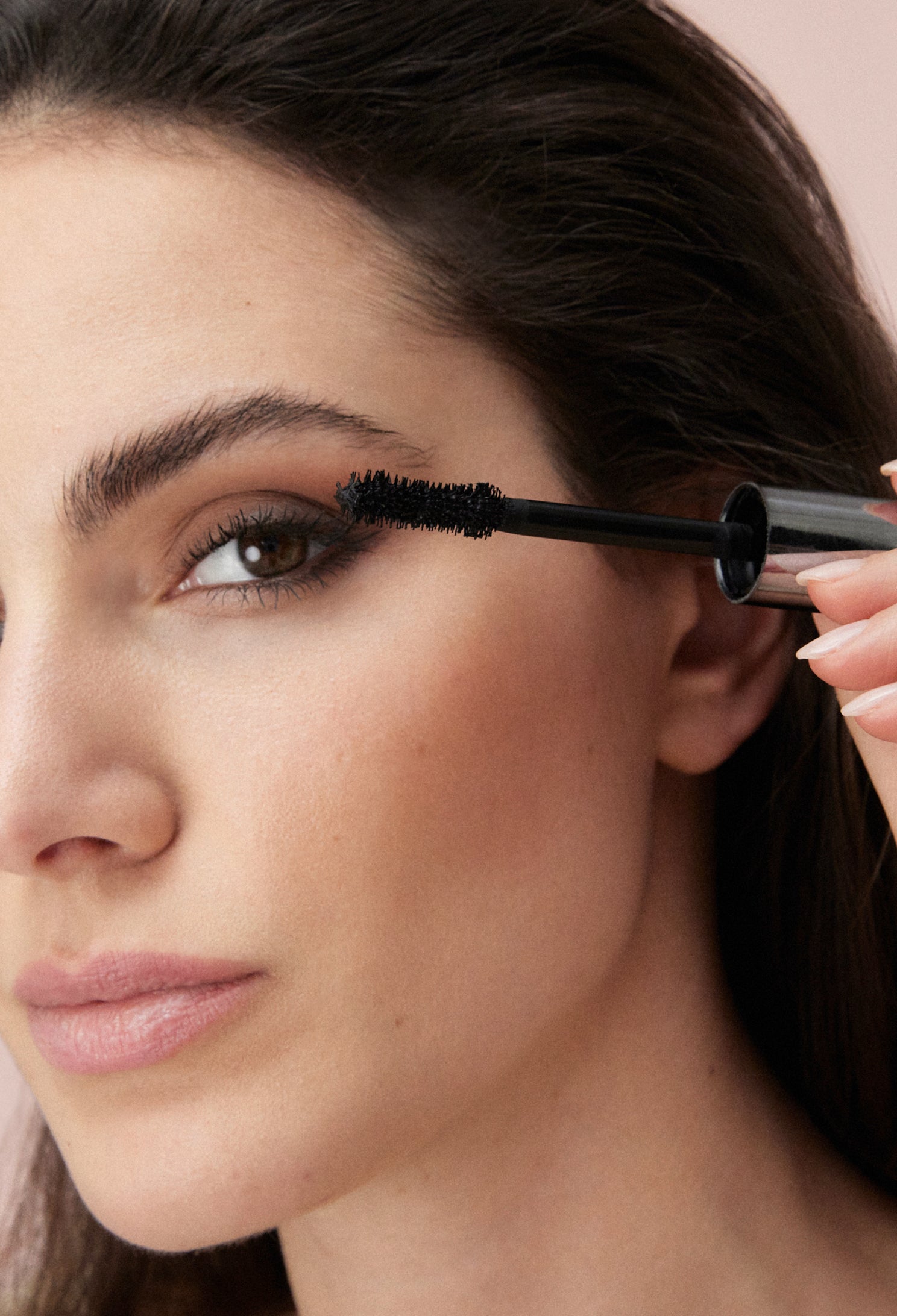 lavera Lash to Impress Mascara -Black- during application